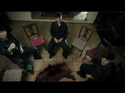 AJ AJ - Mammasantissima (Official Video)