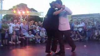 Olga Besio y Juan Manuel Fernández. CAMINITO-LA BOCA 2011