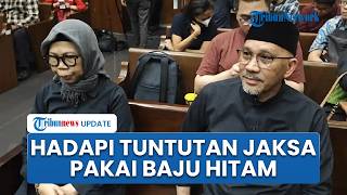 2 Terdakwa Kasus Pengadaan Chromebook Kompak Pakai Baju Hitam, Hadapi Tuntutan Jaksa di Ruang Sidang