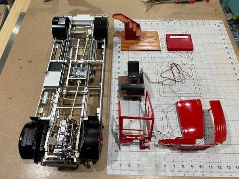 The big red bus Part 11 - Building a 1/12 scale model of a London Routemaster bus