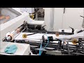 Riproduci video