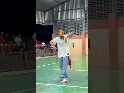 Ronaldo de brito santa luzia-ma, Michael Jackson, um dos movimentos que aprendi assistindo.