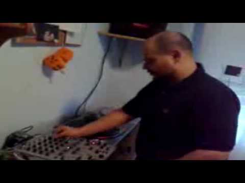 Ricardo alcala con poky twins