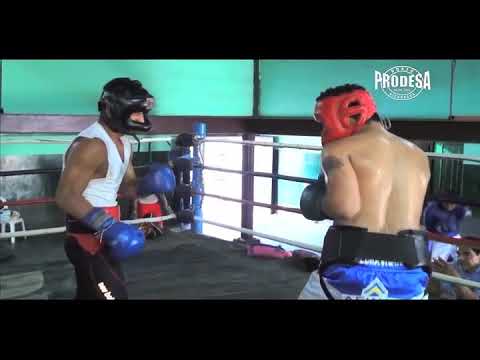 Guanteo Jose Alfaro vs Oliver Flores - Videos Prodesa