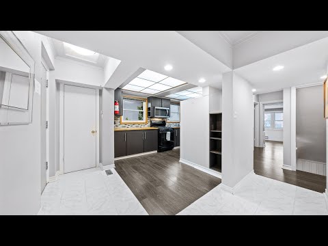 24 Kenway Road Toronto Ontario (slideshow)