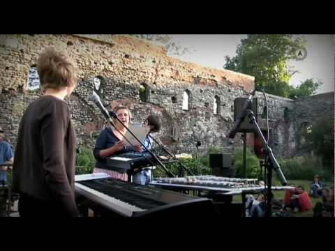 Amatorski - Come Home (Live @ Urgent.fm)