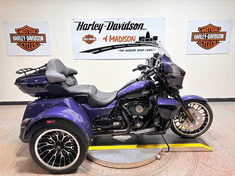 2026 FLHLT Harley-Davidson® Street Glide 3 Limited Purple Abyss / Vivid Black Black Trim