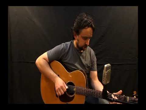 Kevin Logue.  Feet of a Dancer (Charlie McGettigan cover)