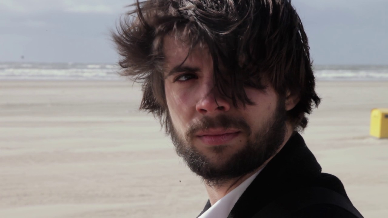 maxresdefault - Zijn Zusje