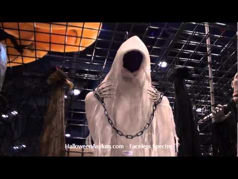 HalloweenAsylum.com - Faceless Spectre Prop