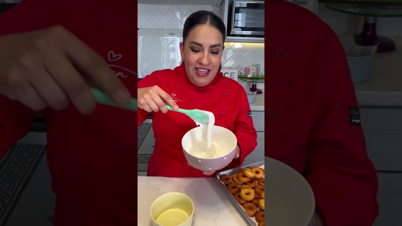 How to Make Homemade Donut Glaze #cakedecorating #donuts #glaze