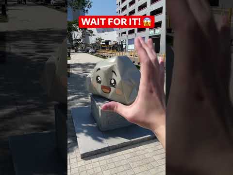 MAGIC ROCKY STATUE! 🤩 #shorts