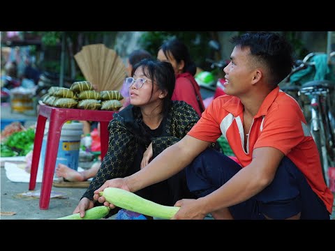 The hot summer days are back: Ha was happy to go harvest sponge gourd with Pao