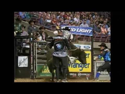 Michael Gaffney vs Itty Bitty Flash - 04 PBR Nampa (86 pts)
