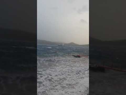 Navi al ridosso a Portoferraio