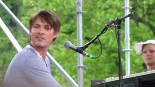 Hanson - Crazy Beautiful (Live at the Wilmington Flower Market) 5/11/13