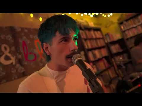 Hazy Portraits video