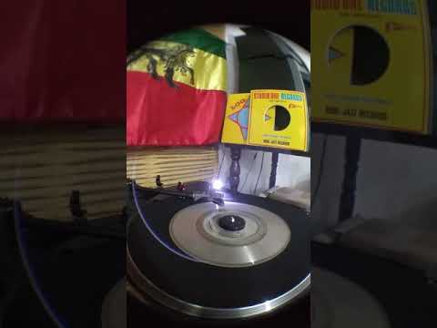 ALIEN DREAD - MEXICAN WAY