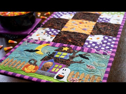 Easy Pieced Table Runner Series - October | a Shabby Fabrics Tutorial