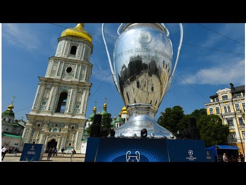 Spektakel pur: CL-Finale als krönender Abschluss