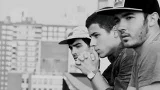 Jonas Brothers - Meet You in Paris