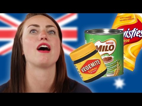 ストンとしたアメリカ人がオーストラリアのスナックを食べる (Stoned Americans Eat Australian Snacks)