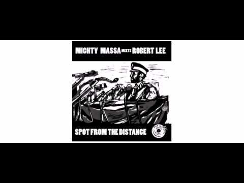 Mighty Massa / Robert Lee  - Spot From The Distance - 10" - Jah Marshall Music