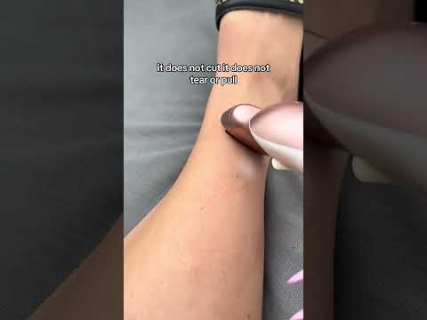 Totally worth the hype! #electricshaver #smoothskin #shaveitoff