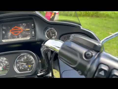 2017 Harley-Davidson FLTRU ROAD GLIDE ULTRA in North Miami Beach, Florida - Video 1