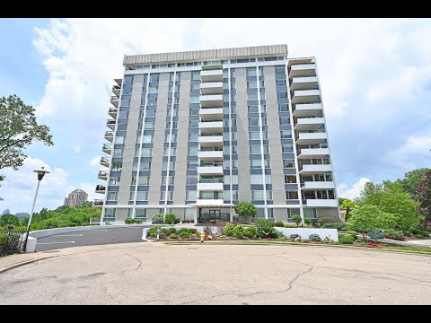 2401 Ingleside Ave 6D Walnut Hills, OH | MLS# 1777495 | www.comey.com