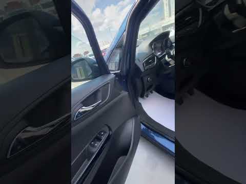 фото opel corsa e 0