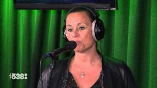 Trijntje Oosterhuis - the choice i have made @ Frank en Vrijdagshow