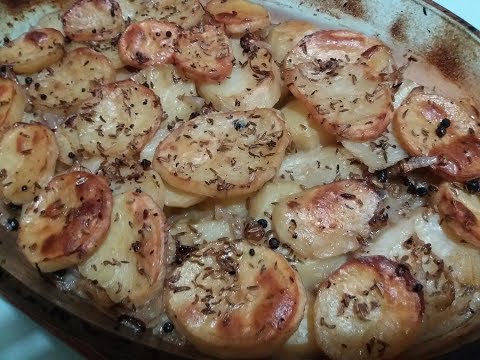 MEMORIES OF MALTA ~ PATATA FIL- FORN (Maltese Roast Potatoes)