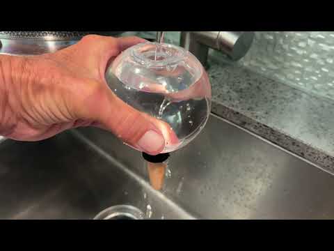 How to use 17 oz Watering Globes for indoor Plant Irrigation