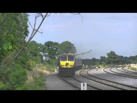 Irish Rail 201 loco 232 + mk4 set 4005 passes Stacummy on a Cork to Dublin Heuston service