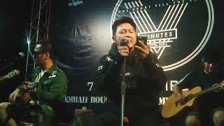 Download lagu Five Minutes - Menanggung Rindu ( Vocal Richie ) mp3 Download lagu Five Minutes - Menanggung Rindu ( Vocal Richie ) mp3