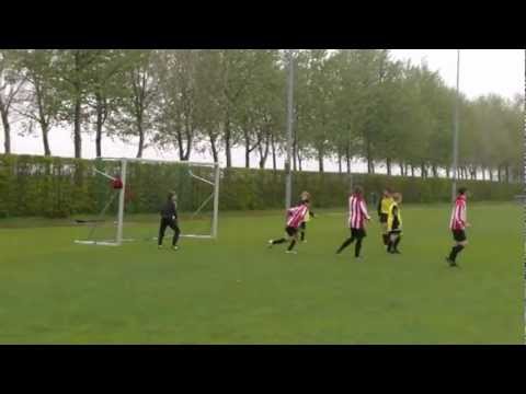 Hekelingen E7 - Vlotbrug E4  8-3 (28-4-2012).mpg