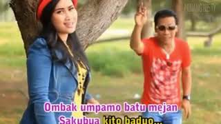 Download lagu ODY MALIK feat TIWI- OMBAK UMPAMO BATU MEJAN mp3