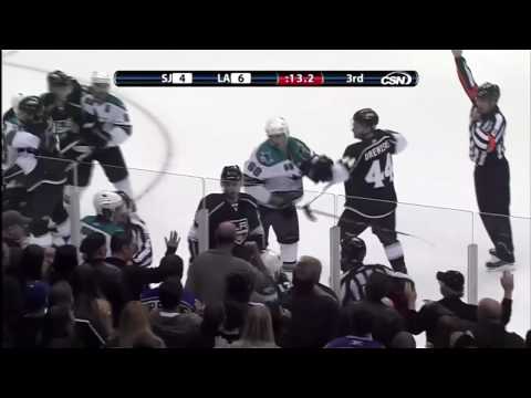 Ryane Clowe vs Wayne Simmonds Oct 6, 2009 - Comcast feed