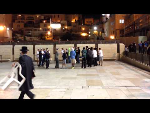 Dancing @ HaKotel