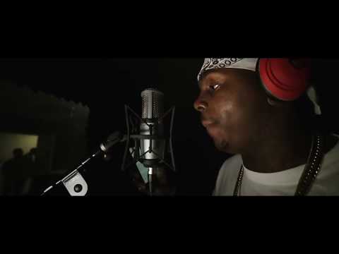 Compton AV ft  Snoop Dogg  Slim 400 Throw It Up Official Video