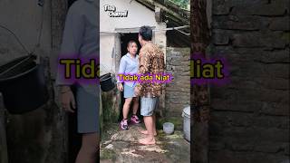 Download lagu HITTING IN THE BATHROOM #viralshorts #latestshorts mp3 Download lagu HITTING IN THE BATHROOM #viralshorts #latestshorts mp3
