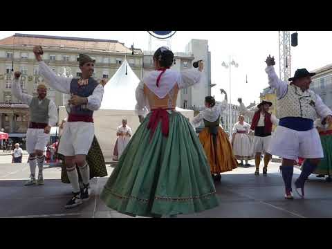 Spanish Traditional Dances - “Grup de Danses Tradicionals l'Arenilla“, Borriana, Valencia, Part 1