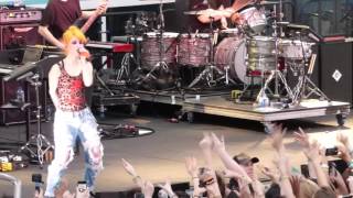 10/17 Paramore - Looking Up @ Parahoy (Show #1) 3/05/16
