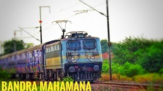 preview picture of video '09330 Indore - Bandra Terminus Mahamana Special Negotiating towards Mangliyagaon with Asansol WAG 7'