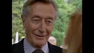 Scully rencontre l'Homme bien manucur aux funrailles de Bill Mulder (VF)
