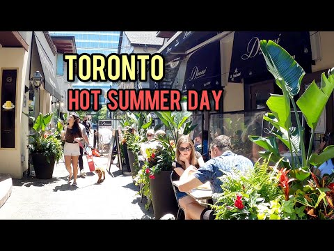 Toronto Downtown Hot Summer Day July 2021 Canada