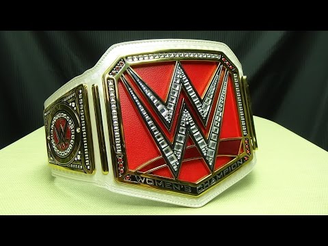 WWE WOMEN'S CHAMPIONSHIP TITLE REPLICA: EmGo's WWE Reviews N' Stuff