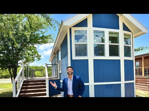 INCREDIBLE LAKEVIEW that comes with this MOVE IN READY TINY HOME