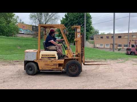 Komatsu Model: FG25-8 Gas Powered Forklift,